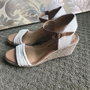 Lucky Brand Wedge Sandal